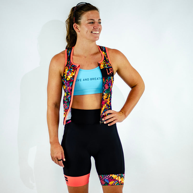 Why an open zip tri suit?