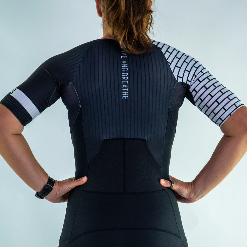Foundations Women's Sleeve Tri Suit