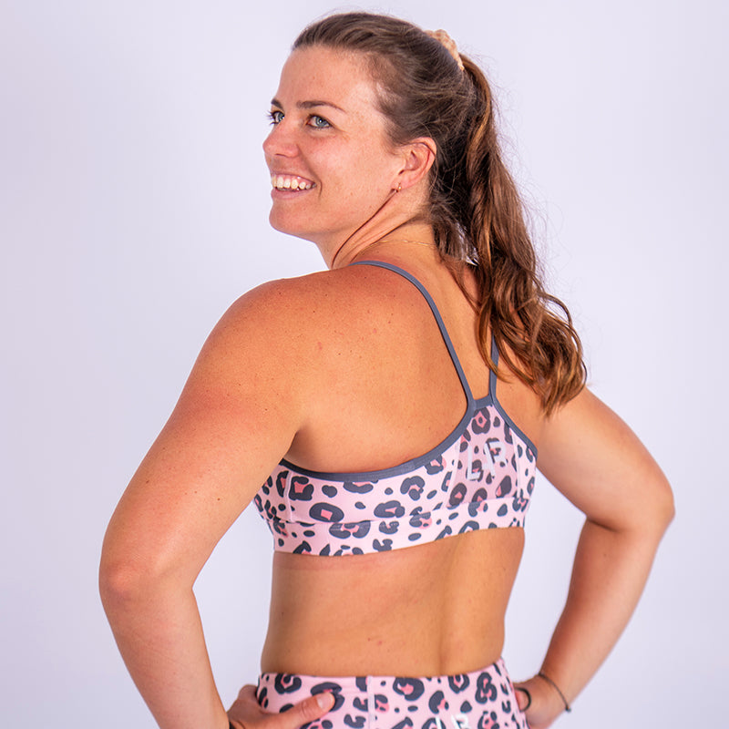 Rosa Leopard Stride Crop