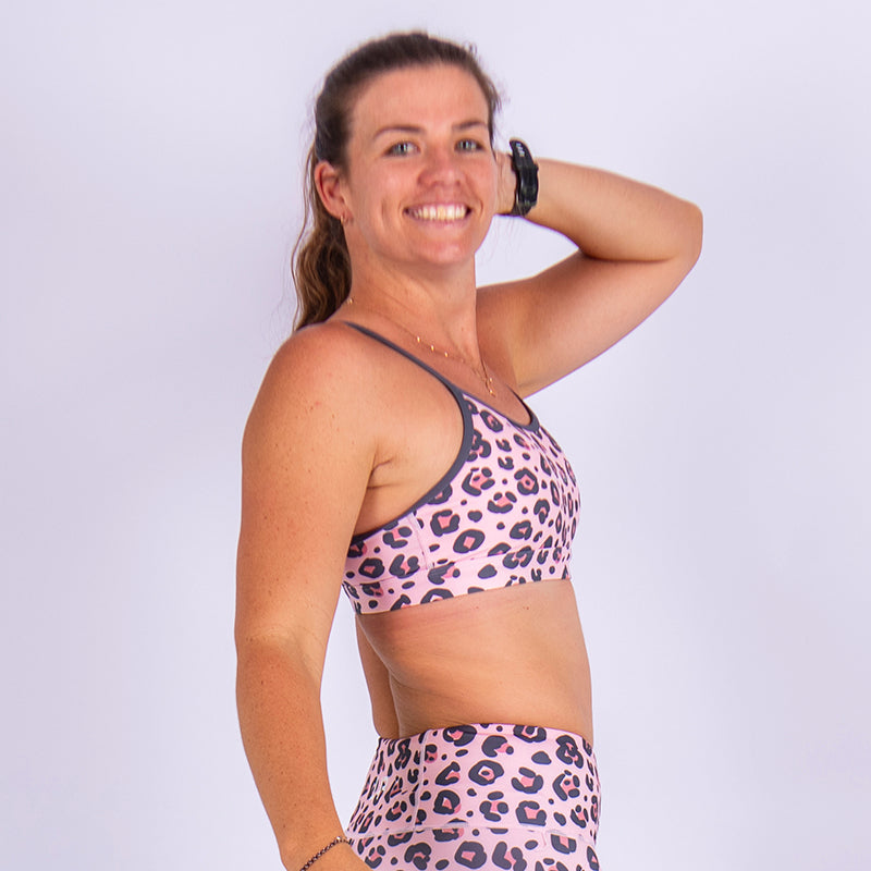 Rosa Leopard Stride Crop