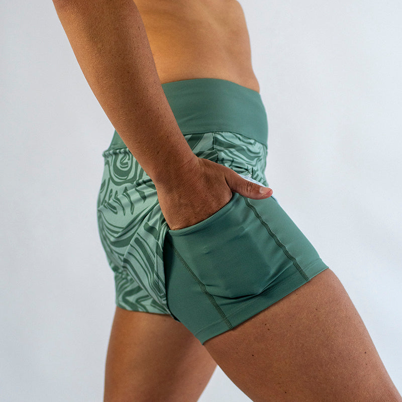 Gaia 2-in-1 Women's Run Shorts