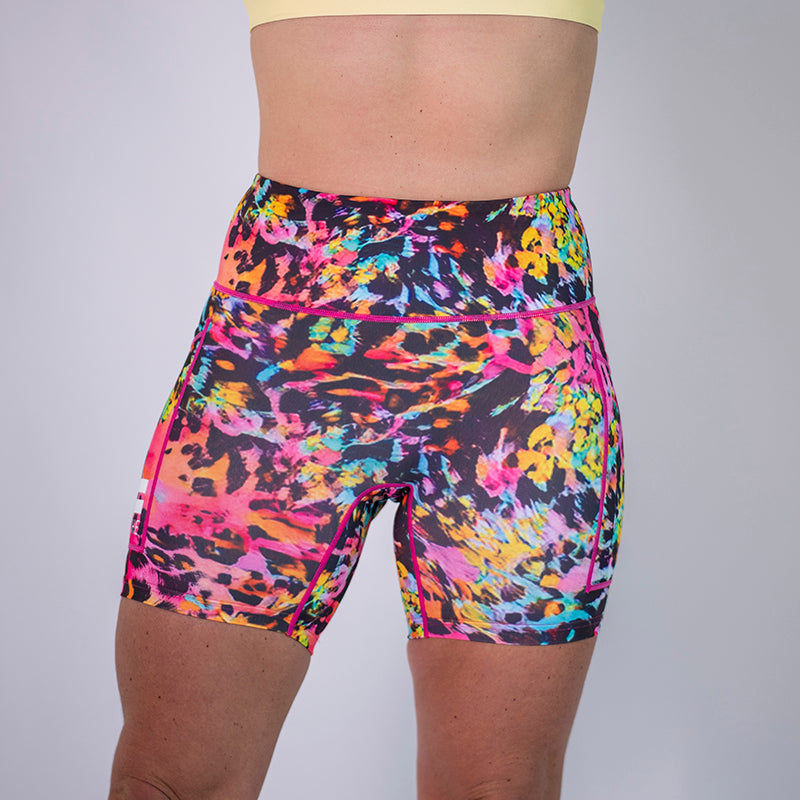 Hyper Leopard Seamless Mid-Thigh Shorts