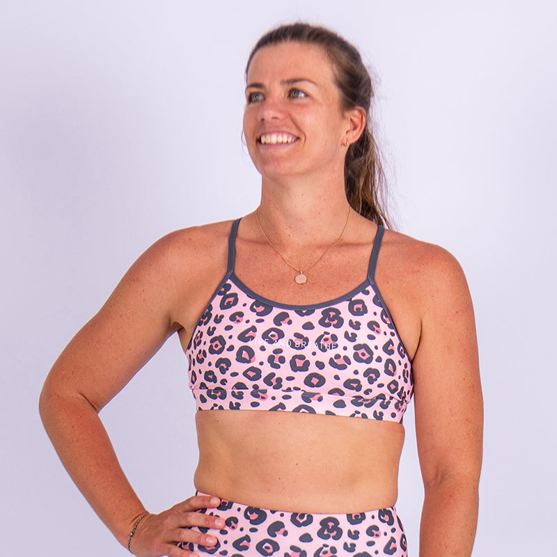 Rosa Leopard Stride Crop