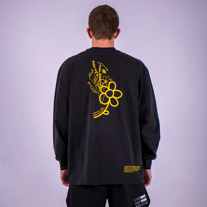 The 'Bloom' Long Sleeve Tee - Men's Black