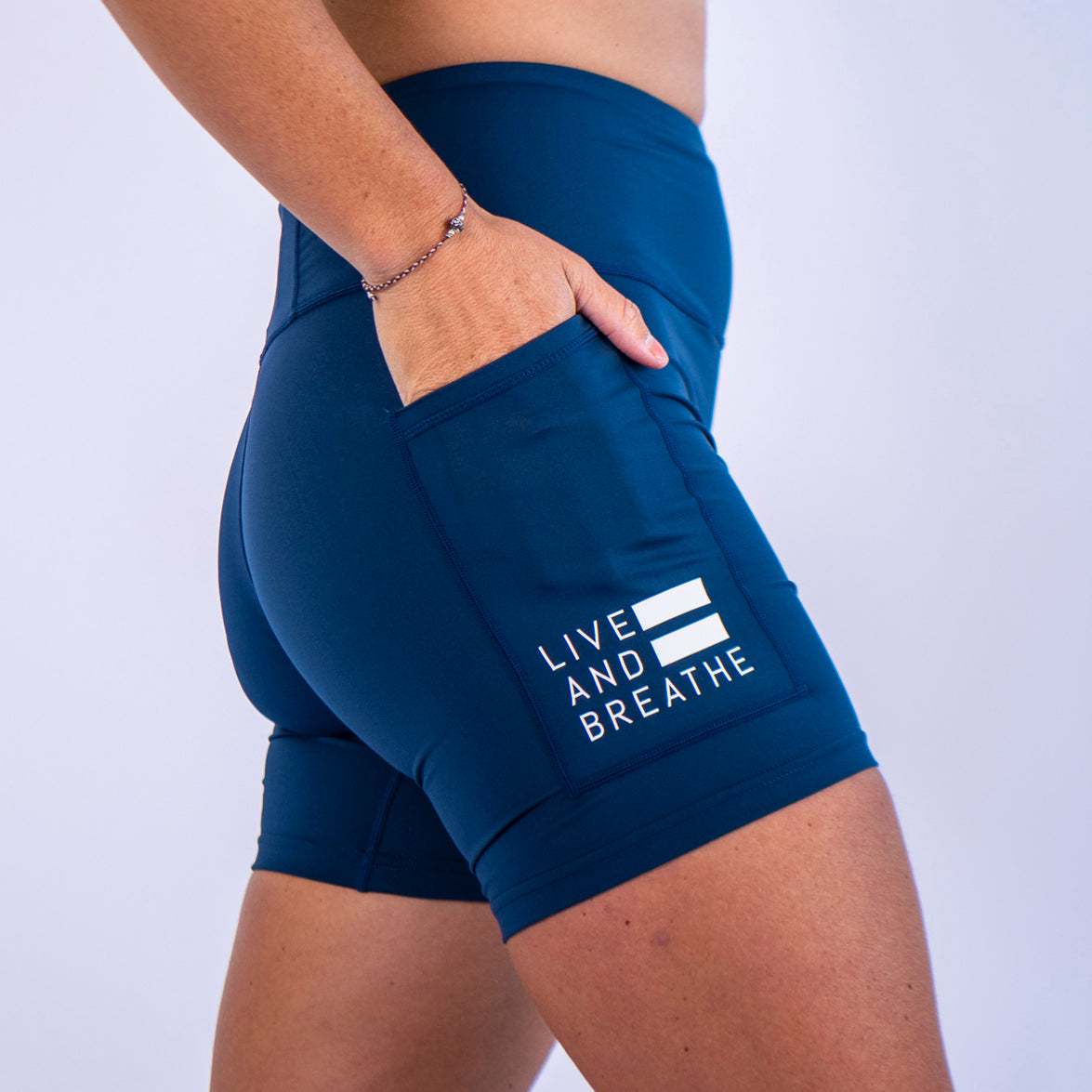 Navy Seamless Mid-Thigh Run Shorts