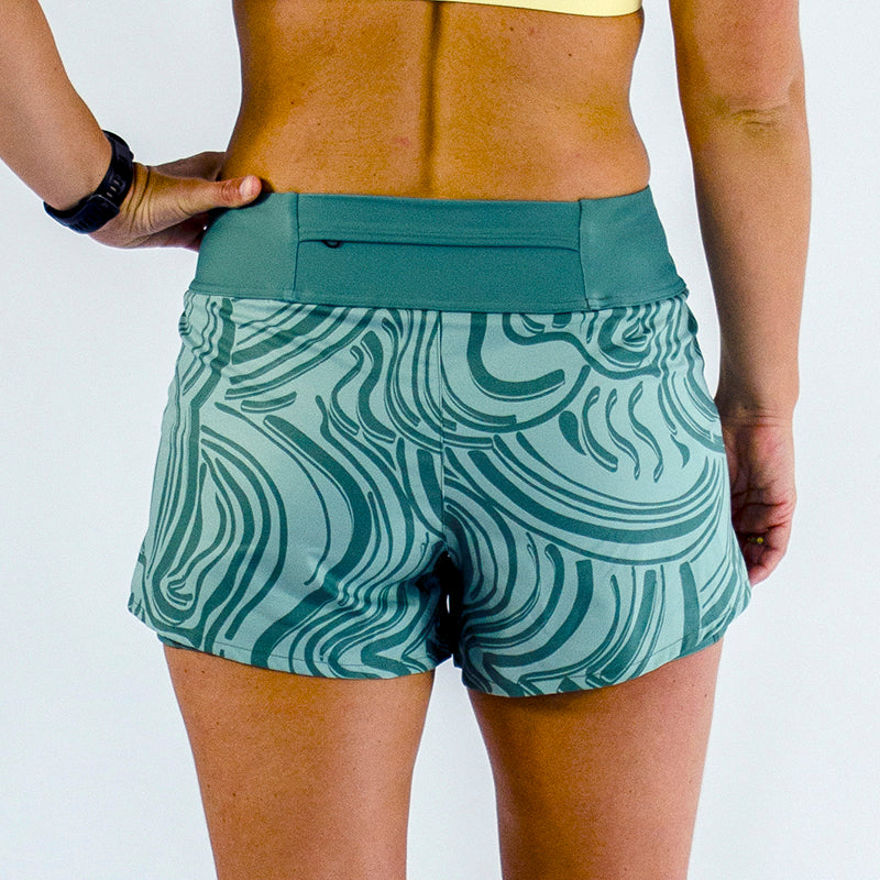 Gaia 2-in-1 Women's Run Shorts